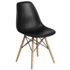 Emma And Oliver Plastic Accent Dining Chair With Wooden Legs -Emma And Oliver GUEST bdc43311 e696 4343 95cf 1c9687dd4598